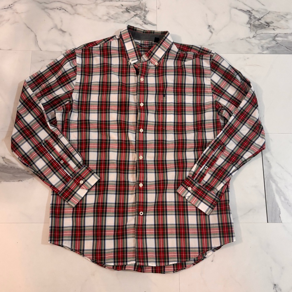 🐊IZOD🐊 Plaid Button Down Shirt